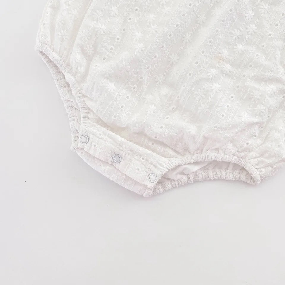 Body Blanco con Gorro CHIKY NYNO