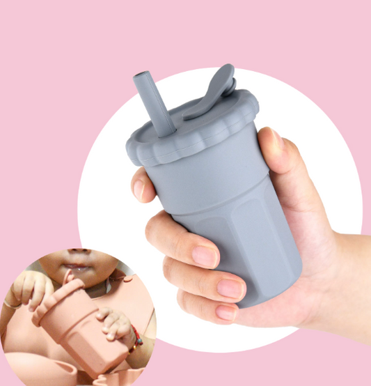 Vaso para Beber con Popote y Tapa CHIKY NYNO