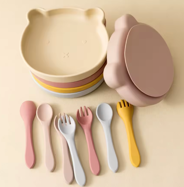 PLato con Cubiertos Osito CHIKY NYNO