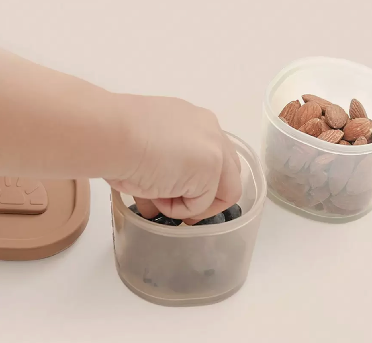 Set de 4 Recipientes para Alimentos de Silicon CHIKY NYNO