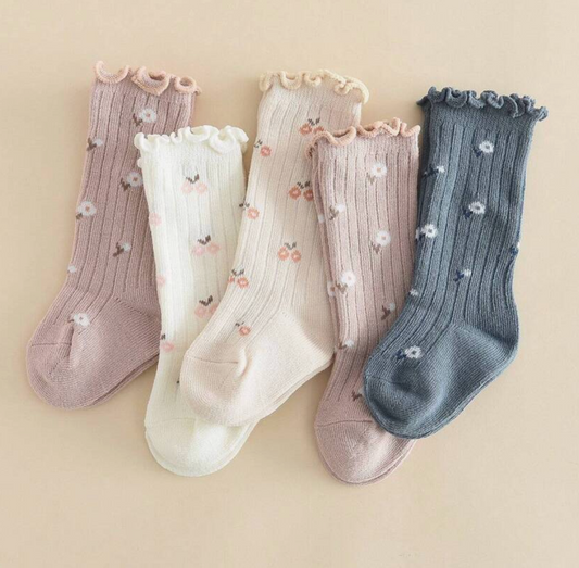 Calcetin para Niña Florecitas  3-5 años  CHIKY NYNO